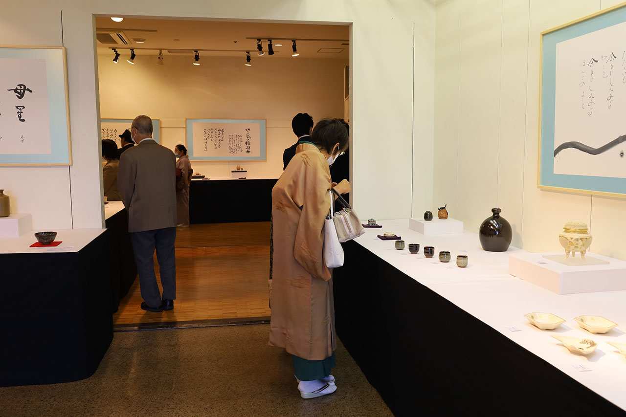小野美術創立20周年企画「薩摩焼十五代沈壽官展」郡山で開催